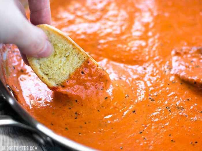 Red pepper sauce with cream cheese recipe