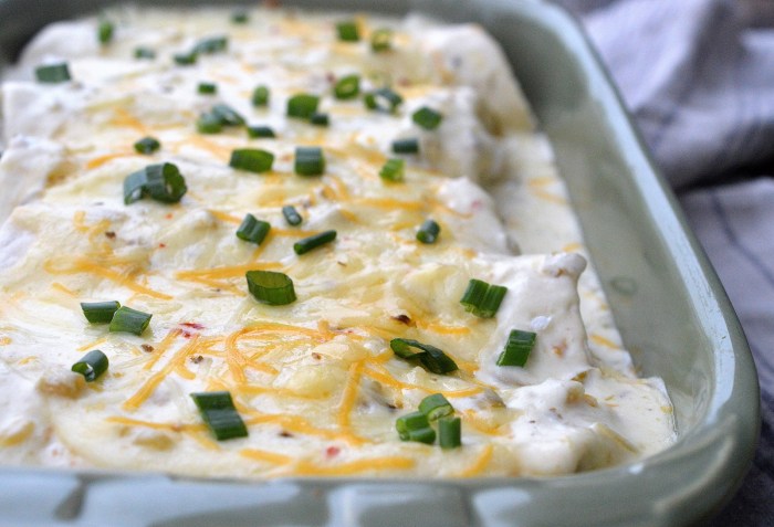 Recipe for white sauce chicken enchiladas